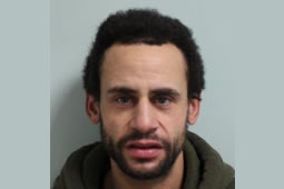Fugitive Nathan Grinhaff  Might Be in Ravenscourt Park Area